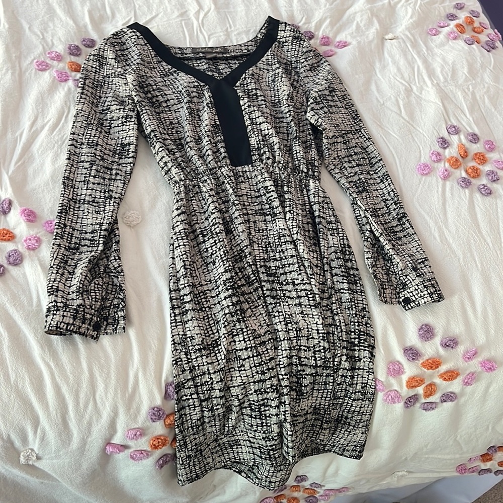 Charlie jade XS midi dress with button up sleeves. Worn once